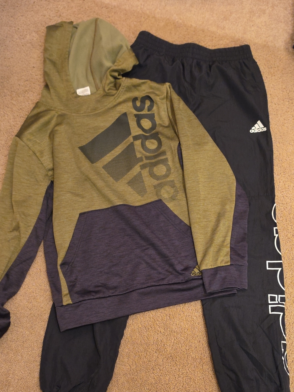 adidas Men’s Olive Green & Black Hoodie & Windbreaker Pants